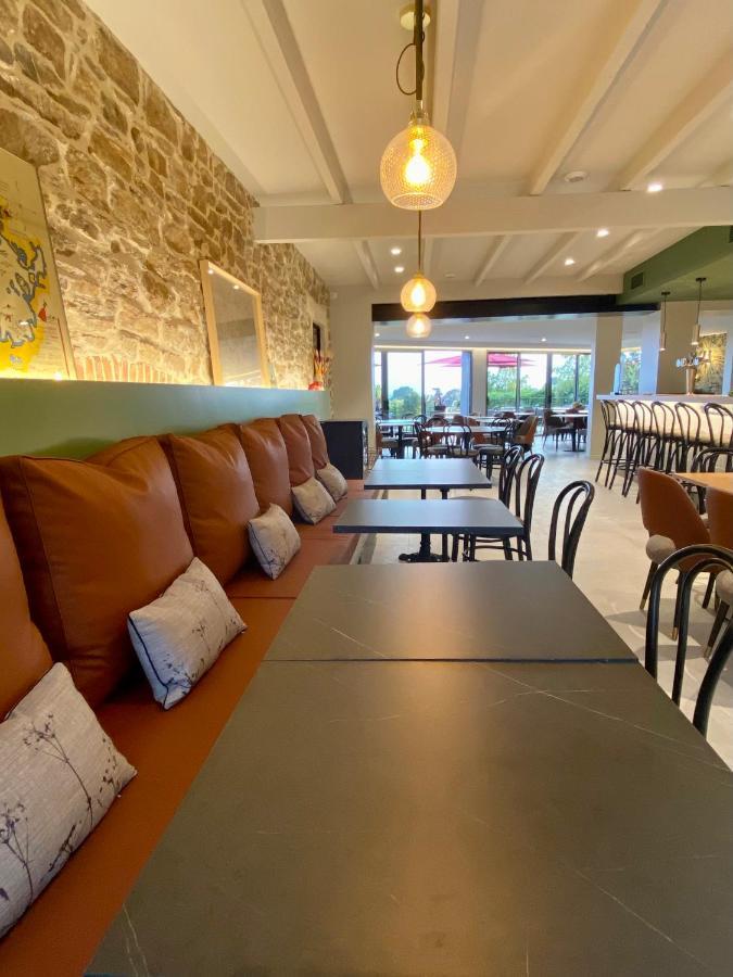 Séné La Bellevue Bistrot Et Chambres D'Hotes מראה חיצוני תמונה